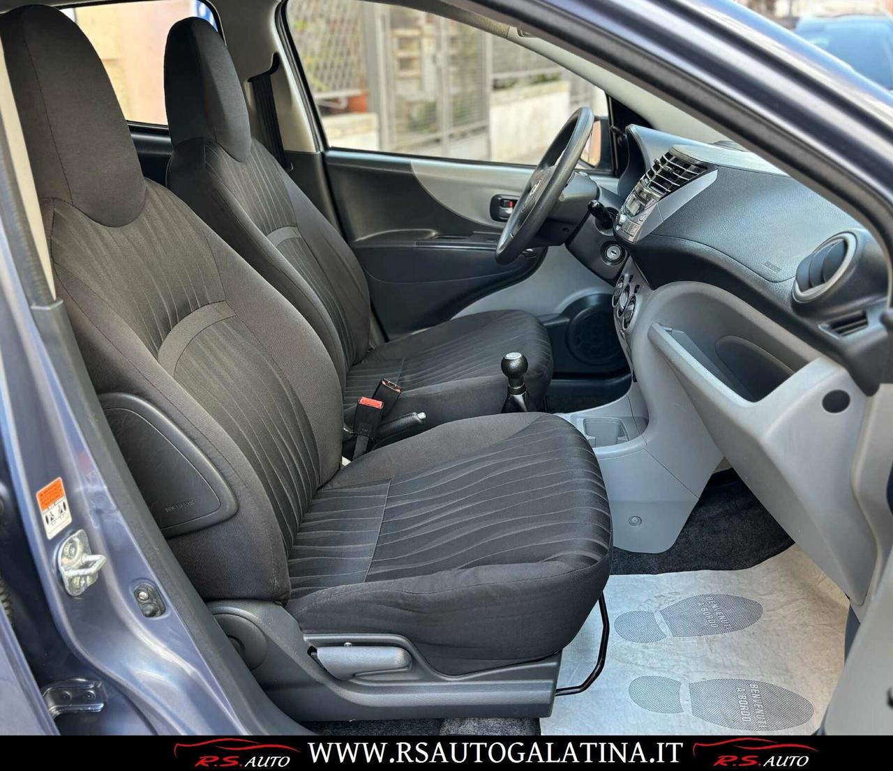 Citroen C1 o Nissan Pixo 5 porte