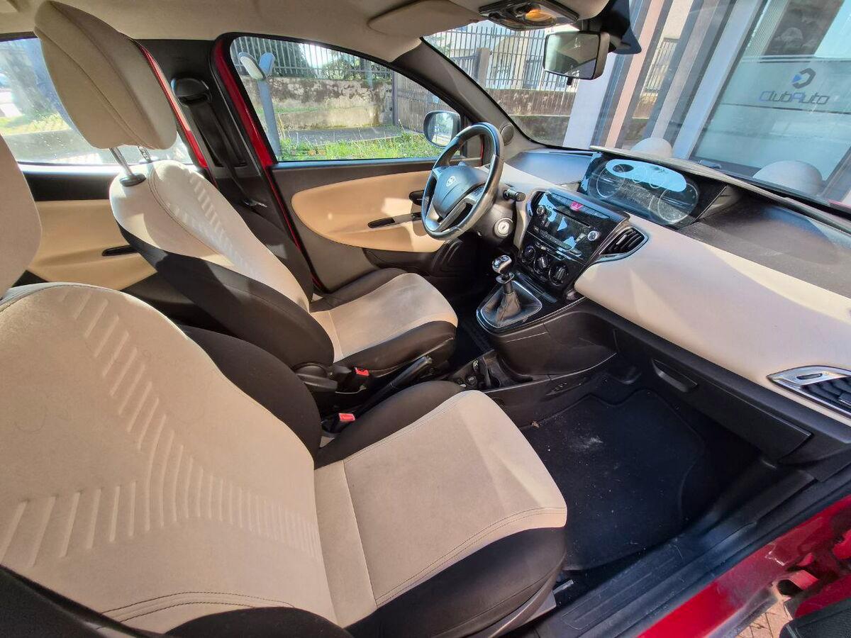 Lancia Ypsilon 1.2 8v Platinum 69cv E6