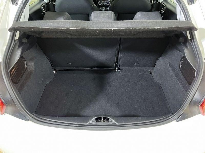 Peugeot 208 PureTech 82 5p. GPL Active