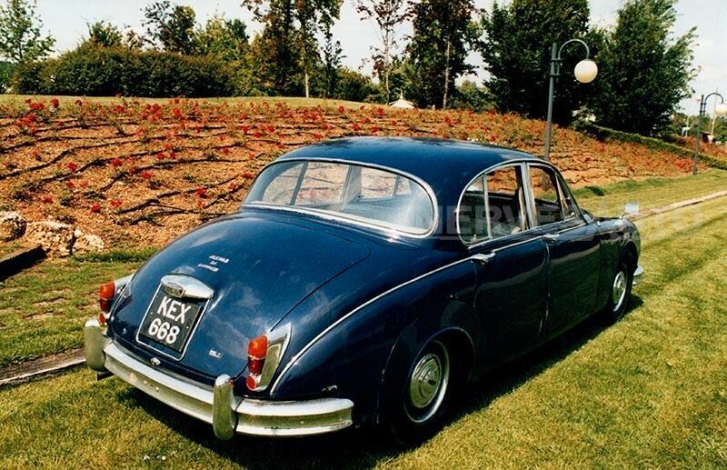 Jaguar MK II 3.4 litri del 1964