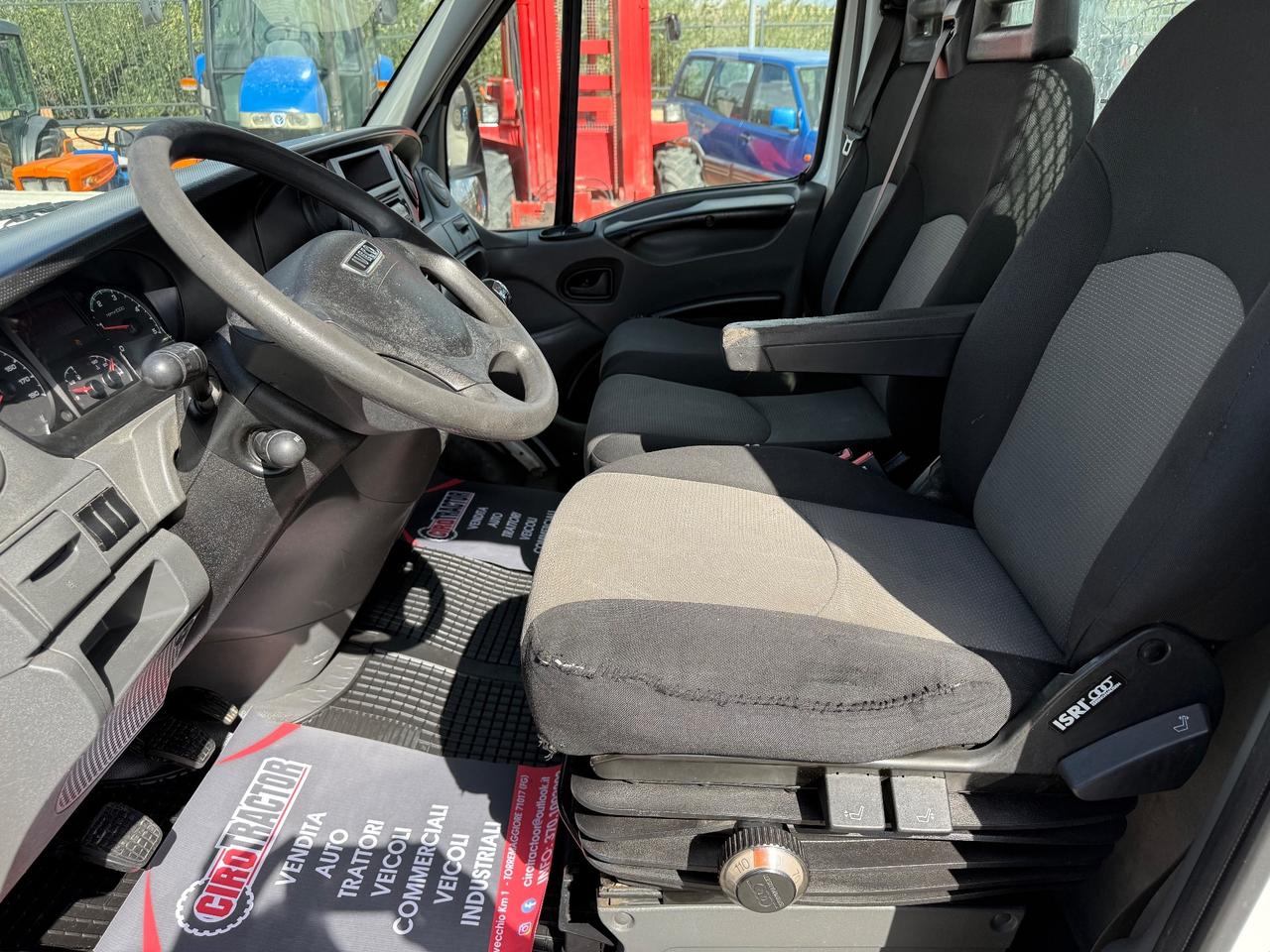 Trattore iveco Daily 35S15 cassonato 4x2 perfetto