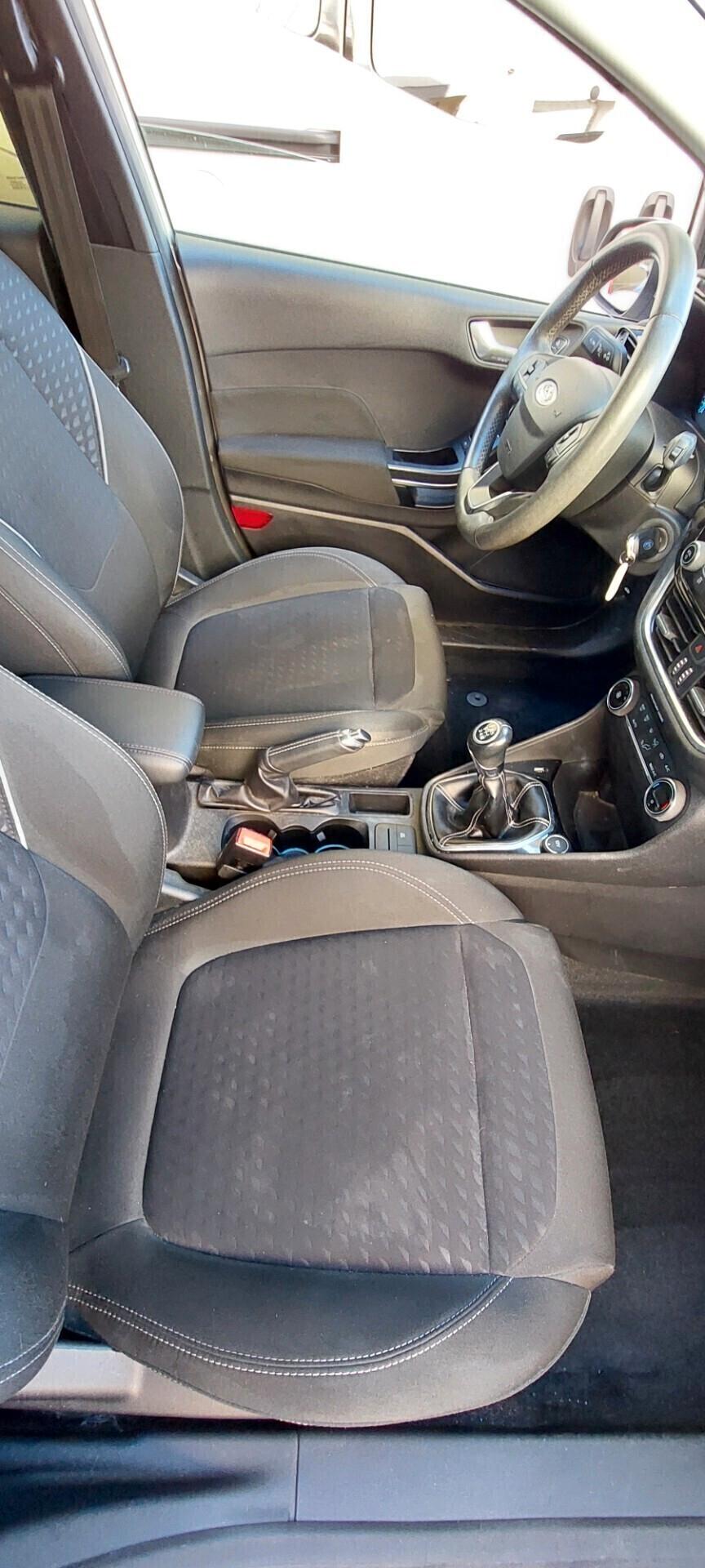 FIESTA 1,1 BENZINA NEW MODEL 86 CV X NEOPATENTATI NAVIGATORE TELEFONO LEGA STRAFULL