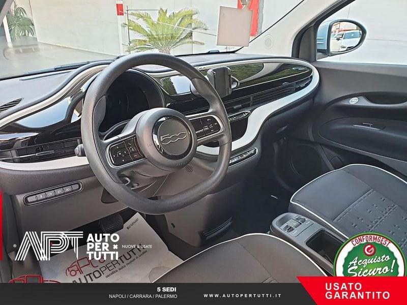 FIAT 500 Action Berlina
