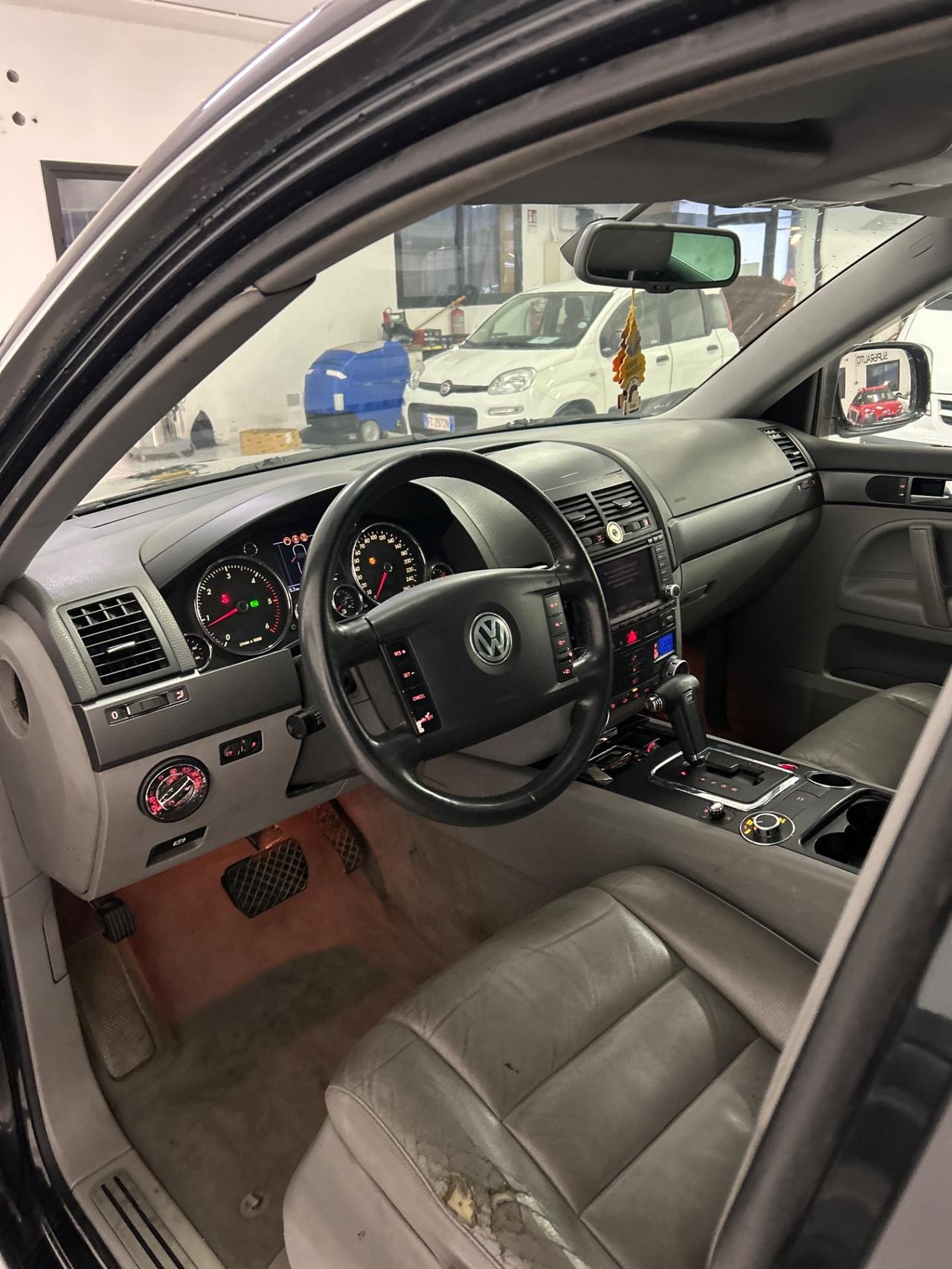 Volkswagen Touareg 2.5 R5 TDI