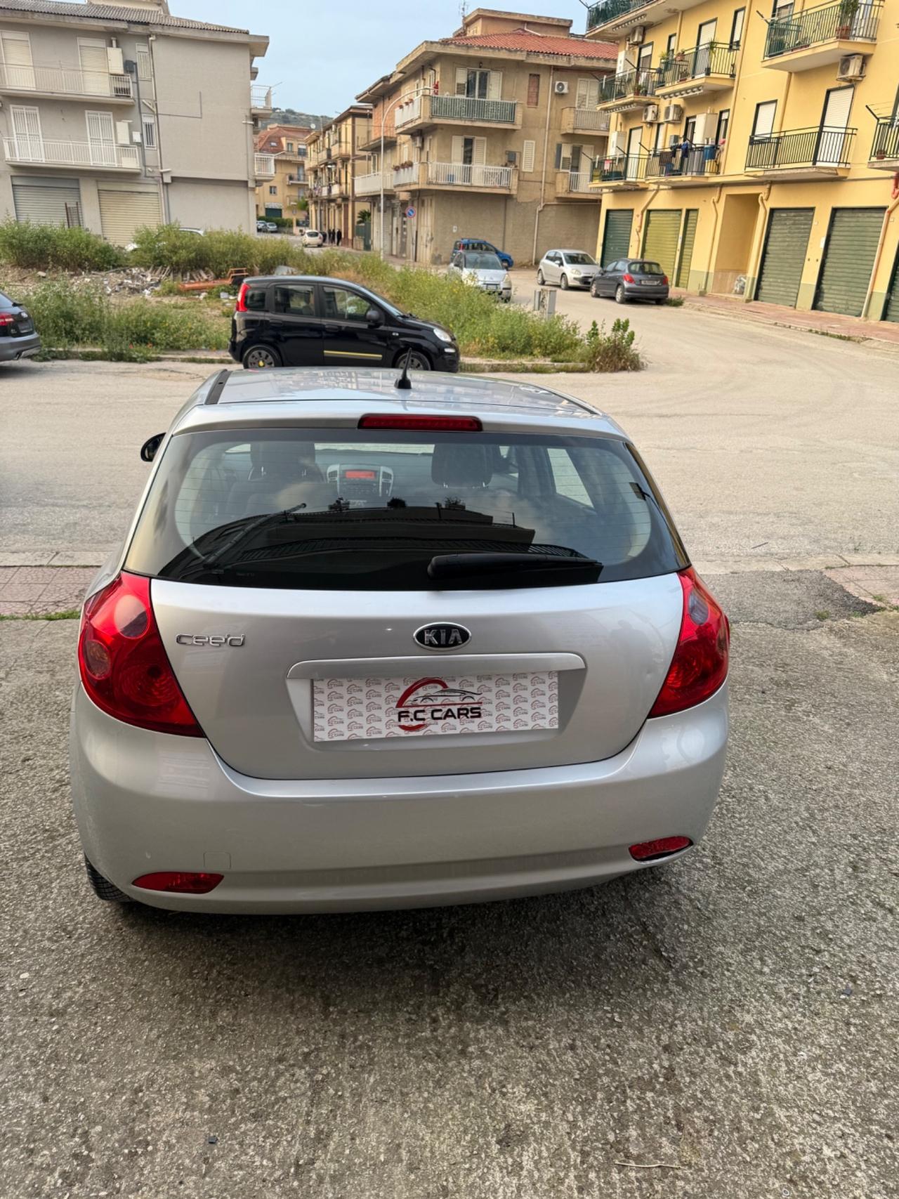 Kia Ceed cee'd 1.6 122CV 5p. EX