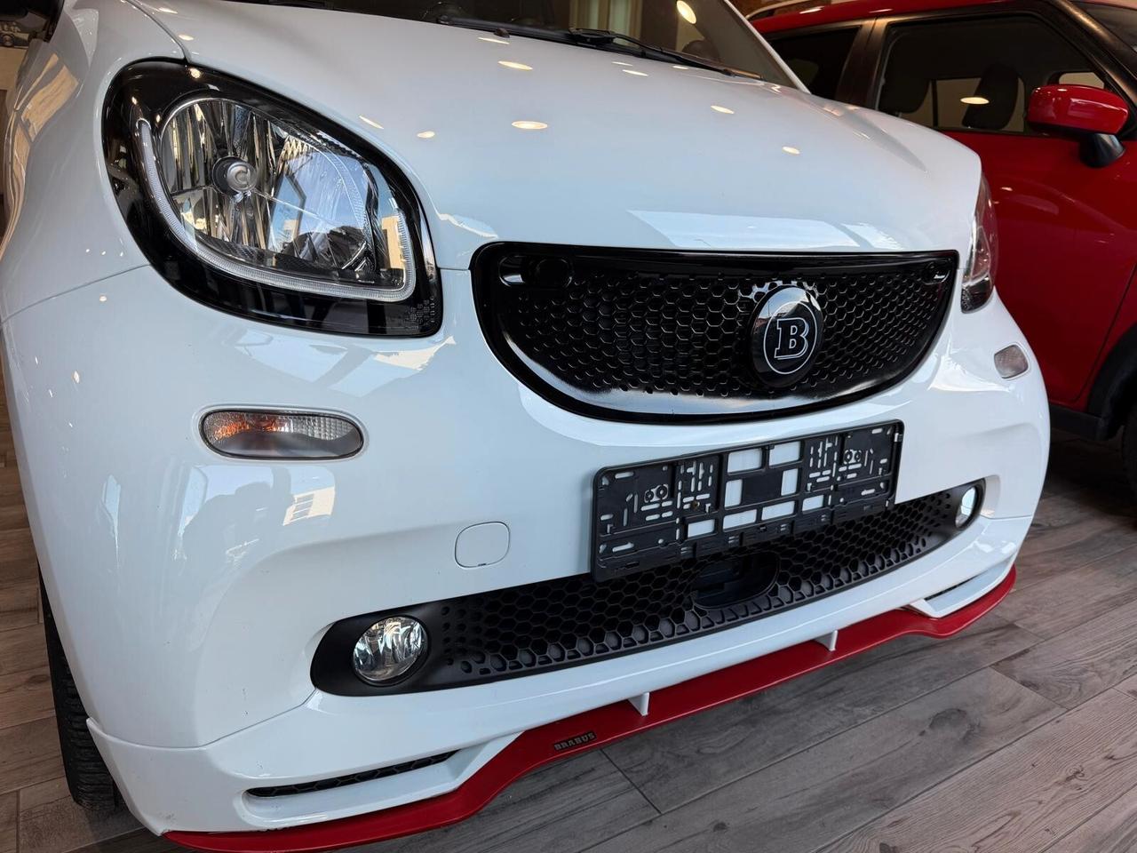 Smart ForTwo 90 0.9 T twinamic cabrio BRABUS