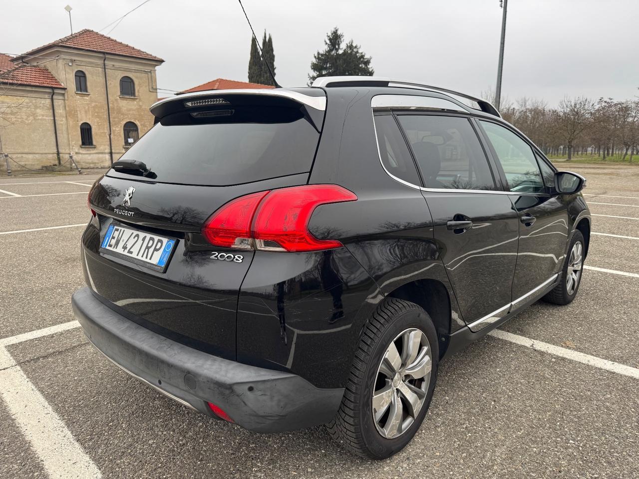 Peugeot 2008 PureTech 82 ETG5 S&S Allure