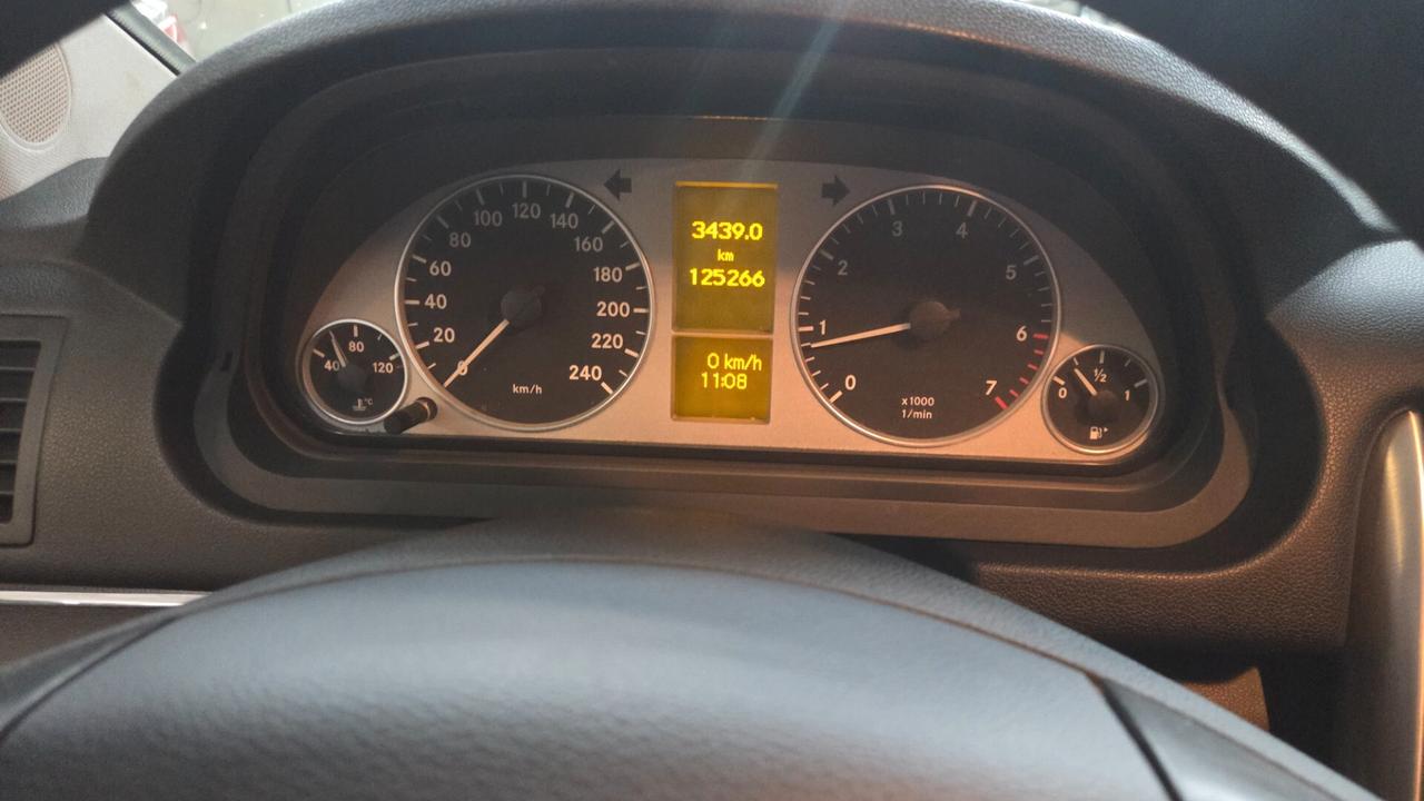 Mercedes-benz B 180 NGT BlueEFFICIENCY Executive unico proprietario