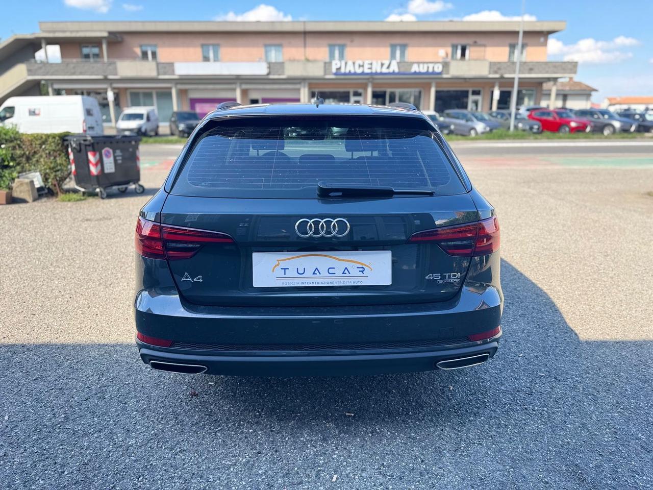 Audi A4 Business 3.0 45 TDI #6681