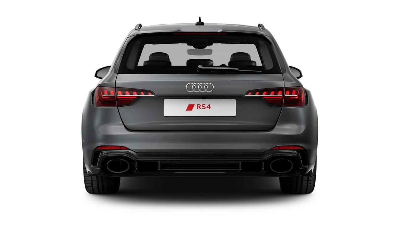 AUDI RS4 AVANT 2.9 TFSI QUATTRO IN ARRIVO