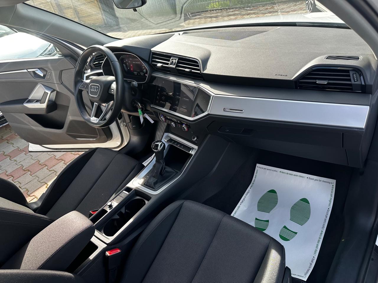 Audi Q3 35 TDI S tronic Business