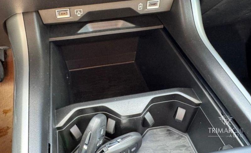 Jeep Compass E-Hybrid Plug-In 1.6 Turbo PHEV 165kW Business DCT