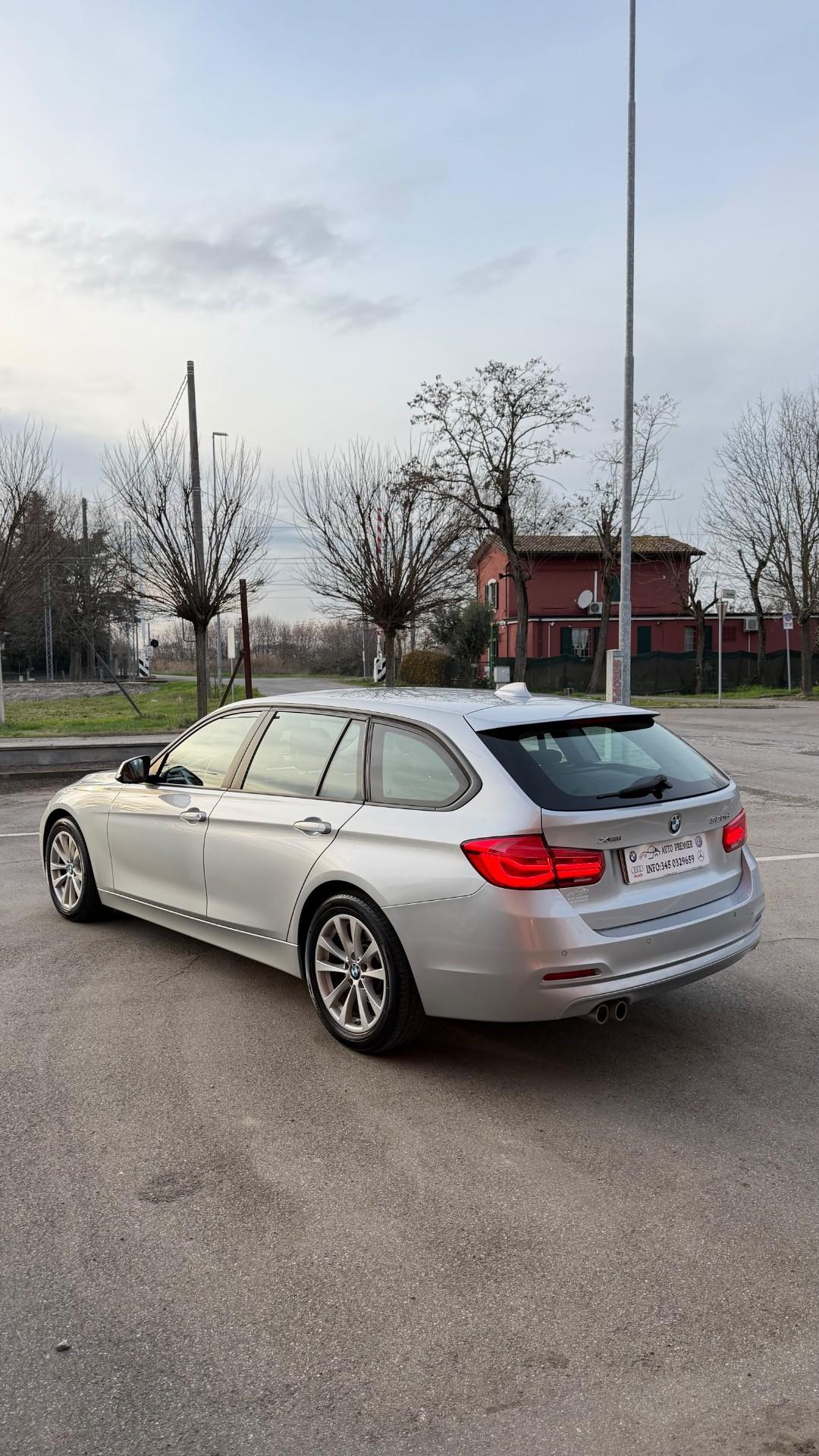 Bmw 320d xDrive Touring Sport