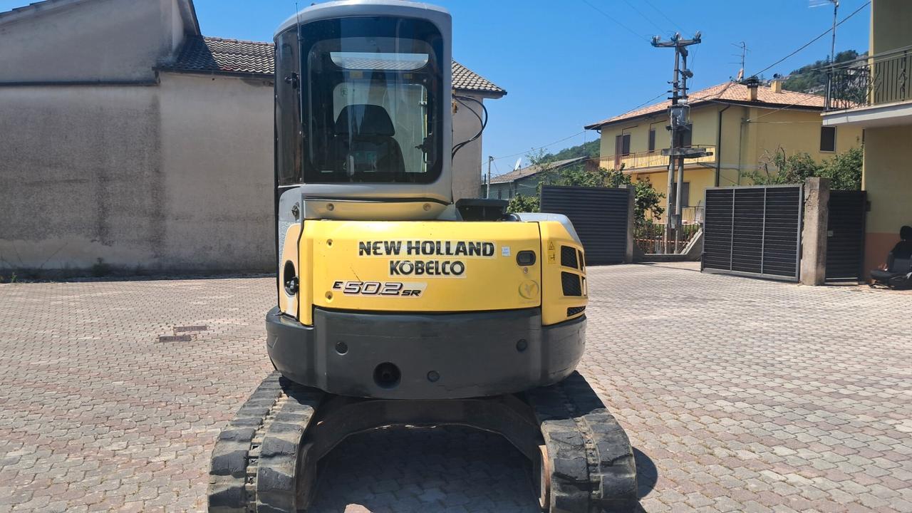 New Holland E50.2SR