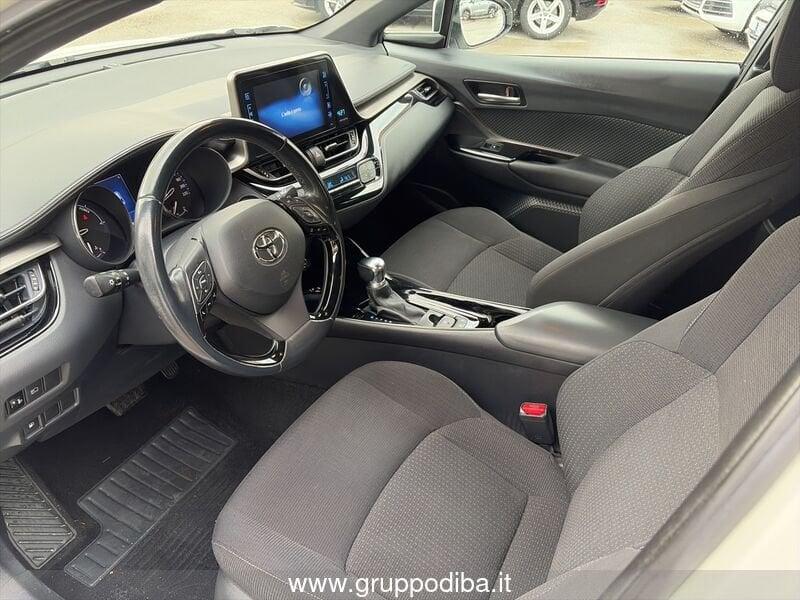 Toyota C-HR I 2016 1.8h Trend 2wd e-cvt