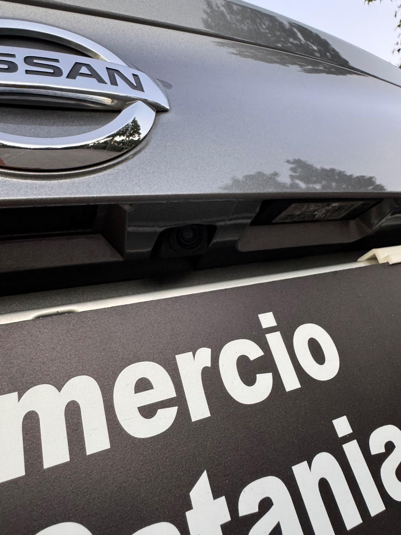 Nissan Qashqai 1.5 dCi CAMBIO AUTOMATICO/POCHI CHILOMETRI