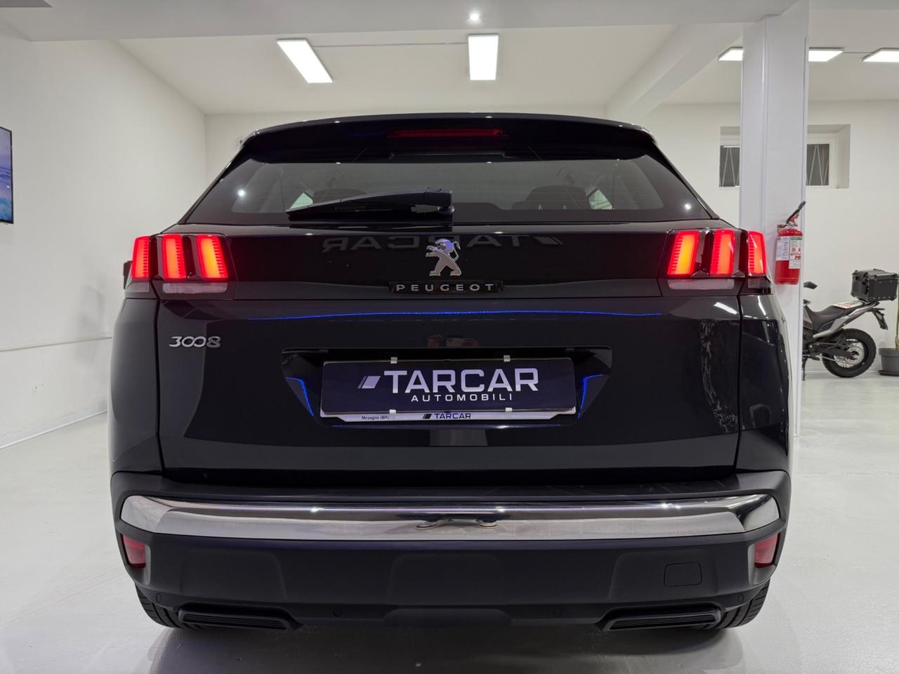 Peugeot 3008 BlueHDi 130 S&S EAT8 Business