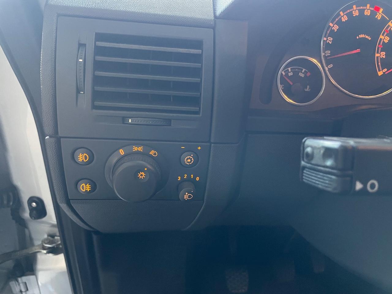 Opel Meriva 1.4 16V Club - Nessun vincolo -