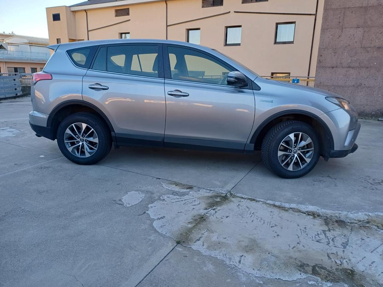 Toyota RAV 4 RAV4 2.5 Hybrid 2WD Style