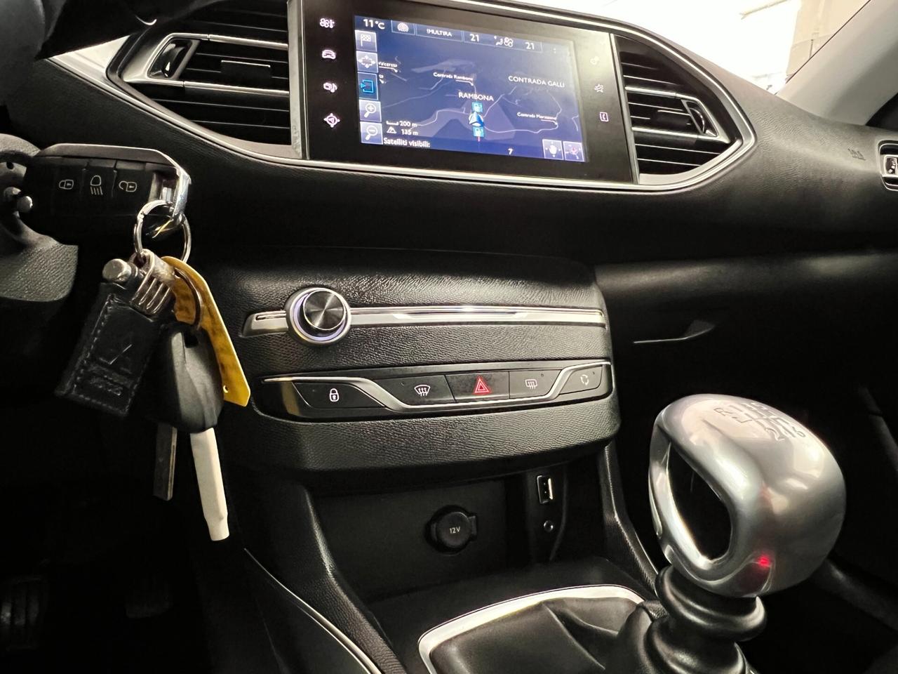 Peugeot 308 SW 1.6 BlueHDi 120cv ALLURE - LEGGERE -