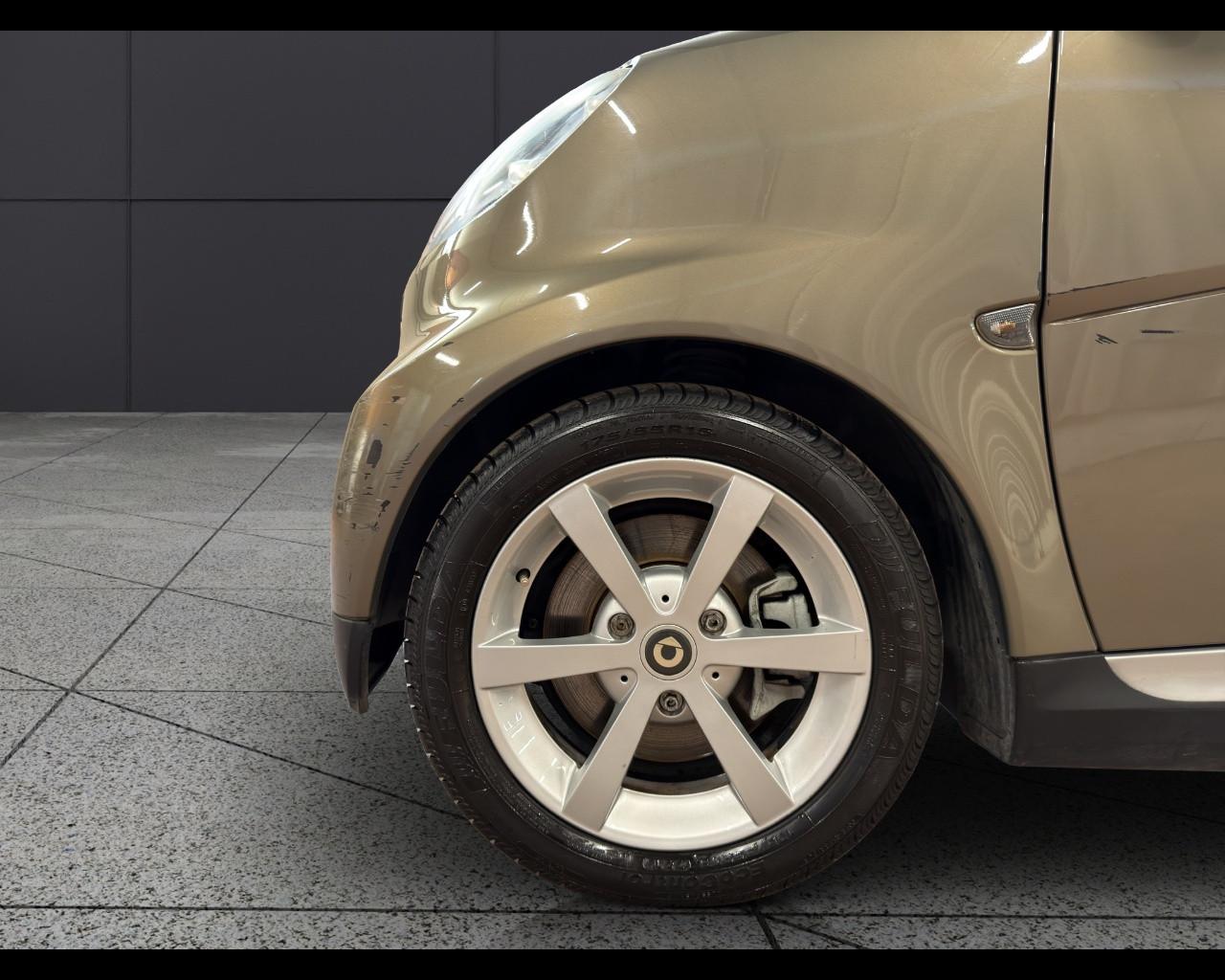 SMART fortwo 2ª serie - fortwo 1000 52 kW coupé limited one