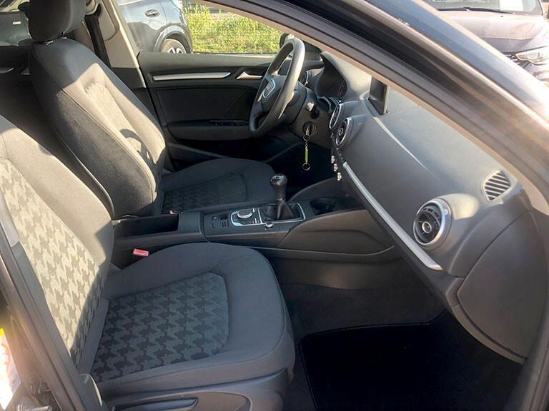 Audi A3 2.0 TDI 150 CV clean diesel Ambition