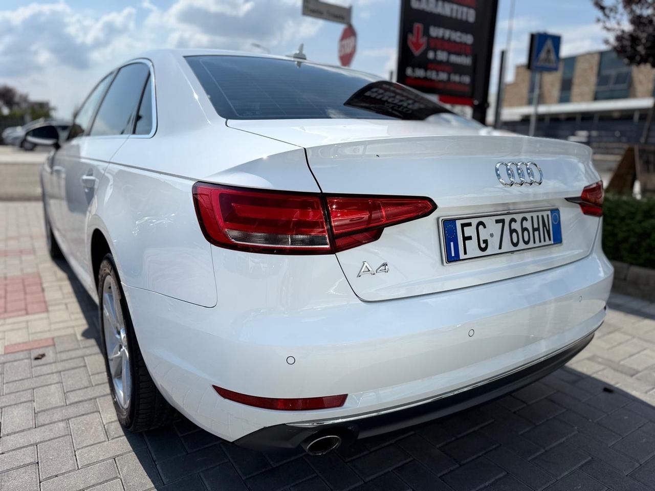 Audi A4 2.0 TDI 150 CV ultra Sport EURO 6