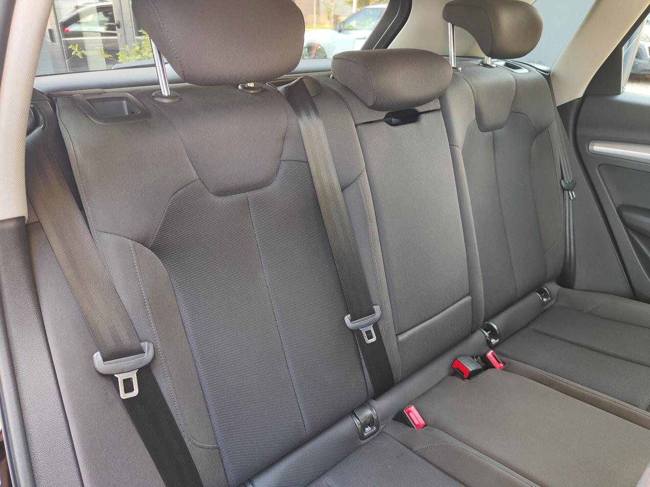Audi Q5 2.0 TDI quattro S tronic Business