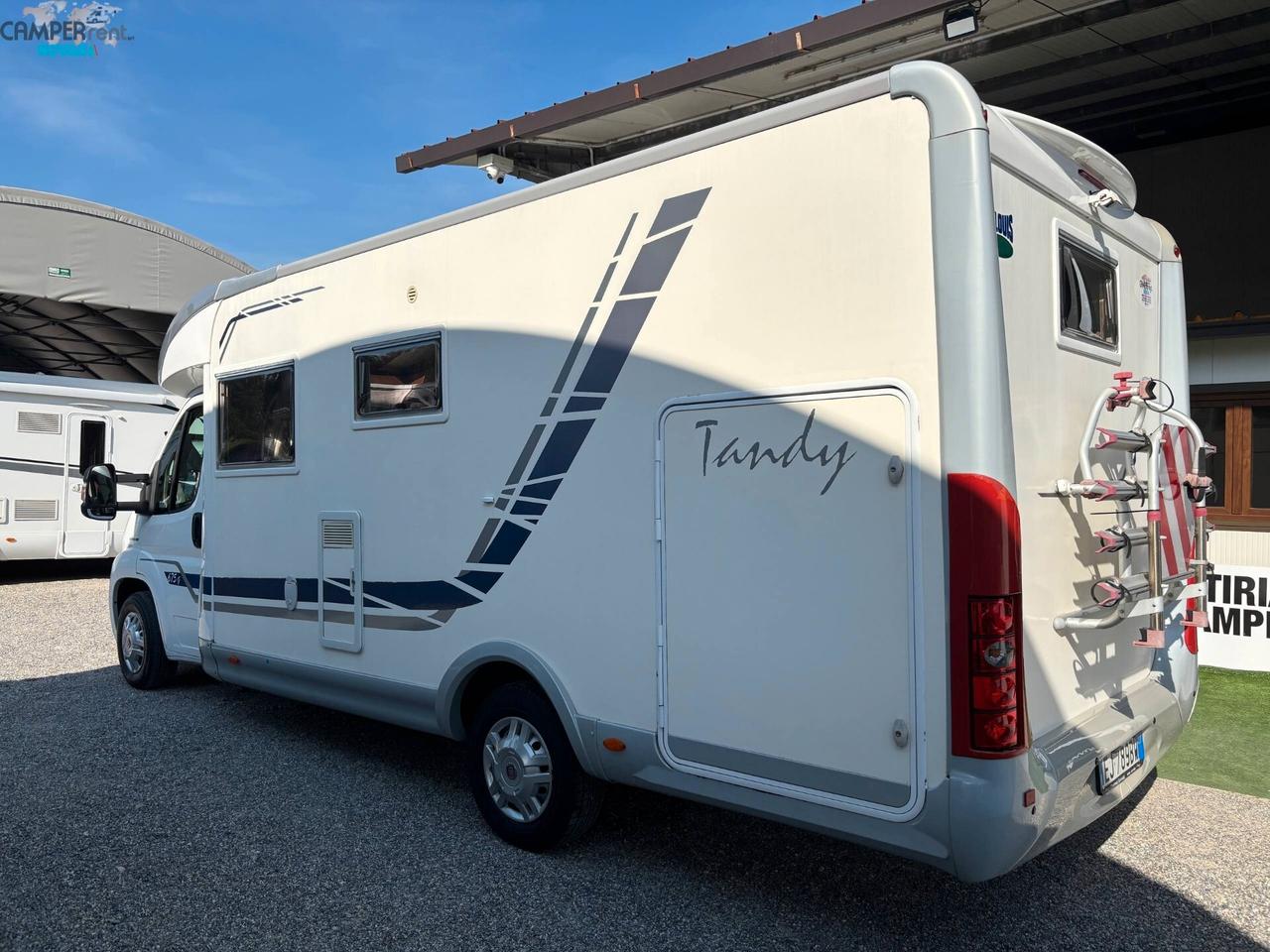 MCLOUIS TANDY 675G - Semintegrale con letto matrimoniale in coda ad altezza variabile