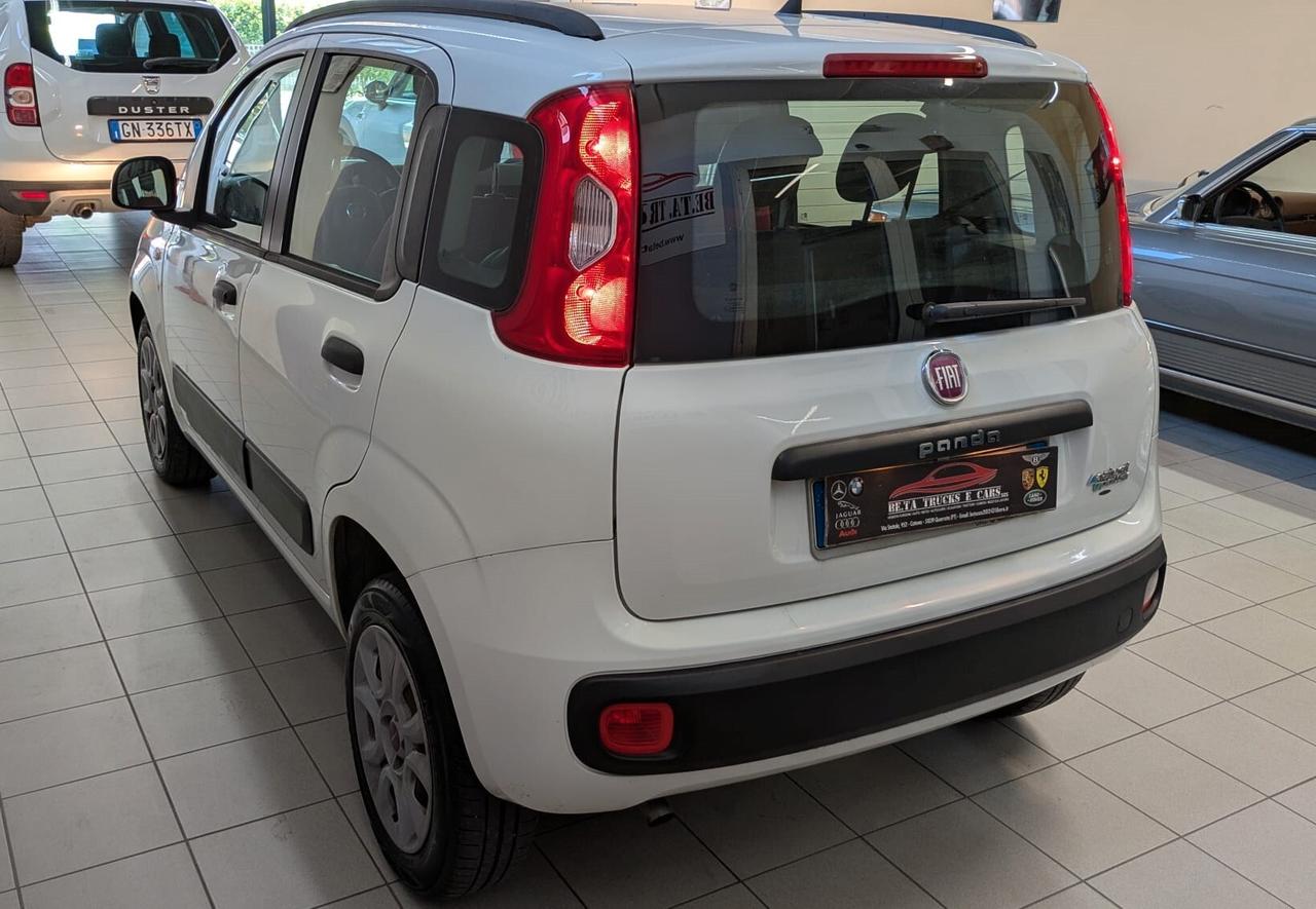 Fiat Panda 0.9 TwinAir Turbo Natural Power Lounge