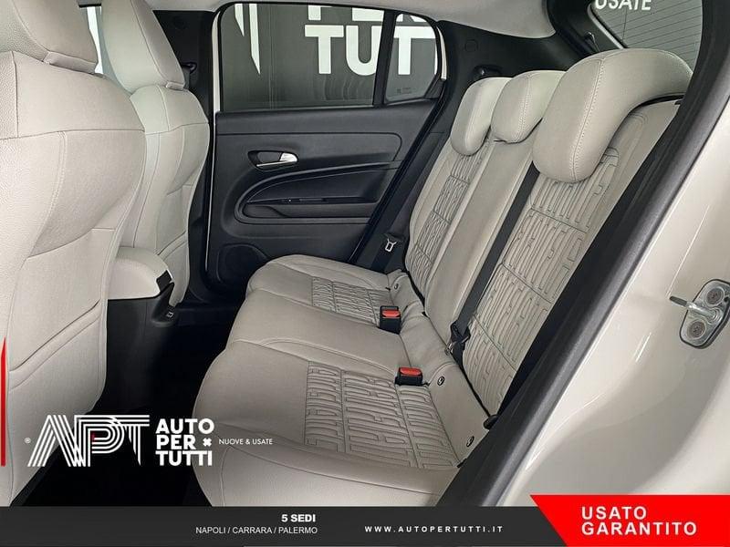 FIAT 600 600 1.2 hybrid La Prima 110cv auto