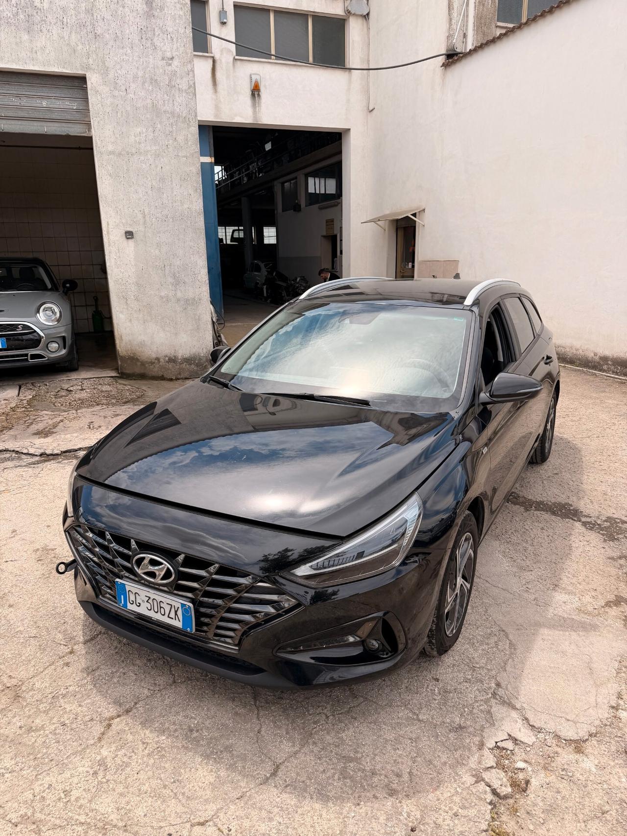 Hyundai i30 Wagon 1.6 CRDi 136 CV 2021