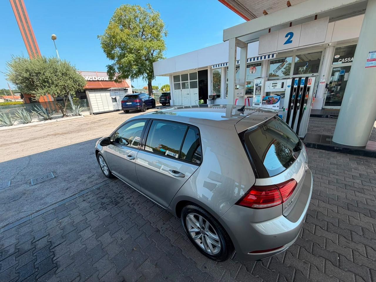 Volkswagen Golf 1.5 TGI DSG 5p. Executive BlueMotion Technology