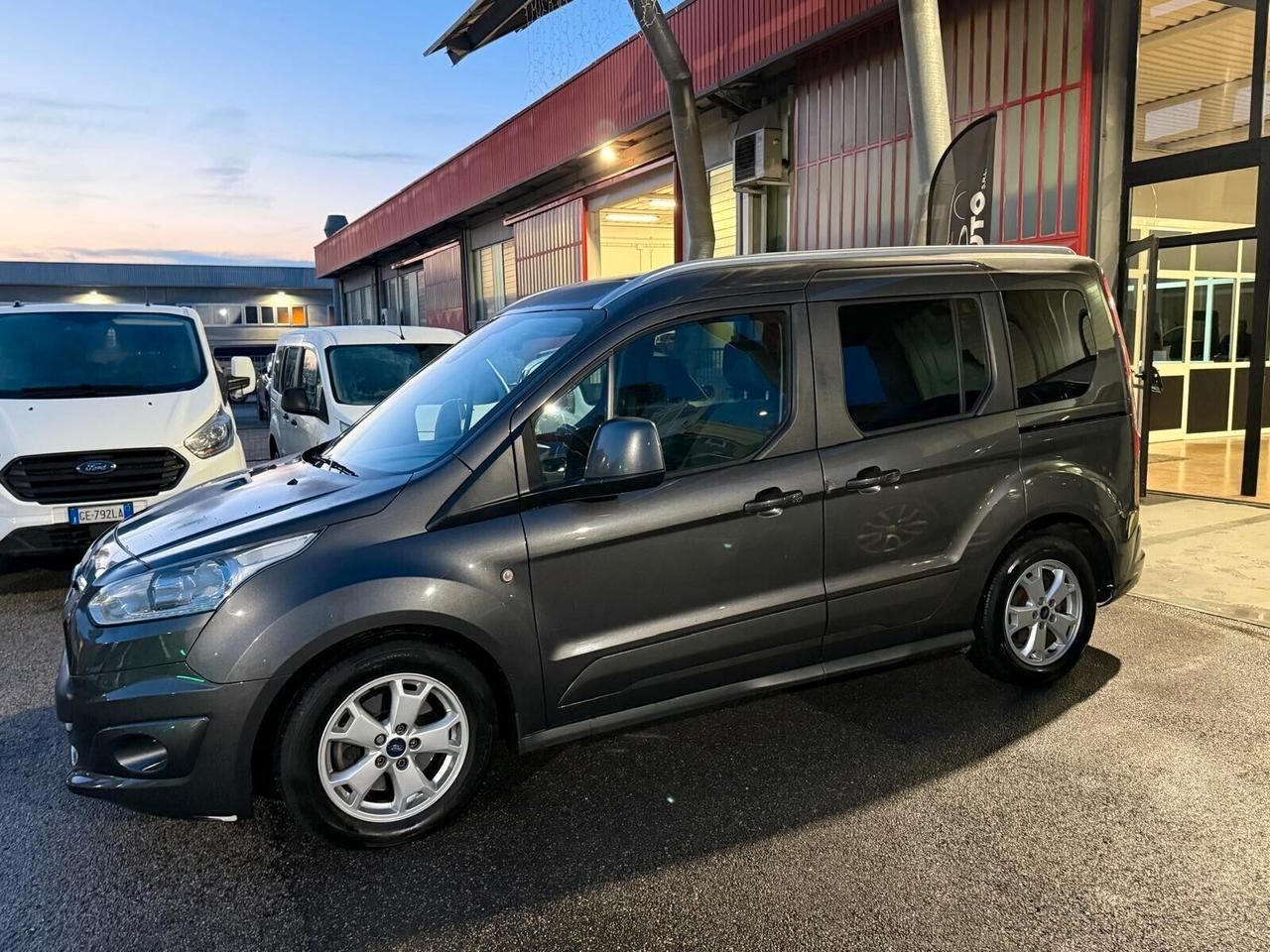 Ford Tourneo Connect 1.5 TDCi Titanium