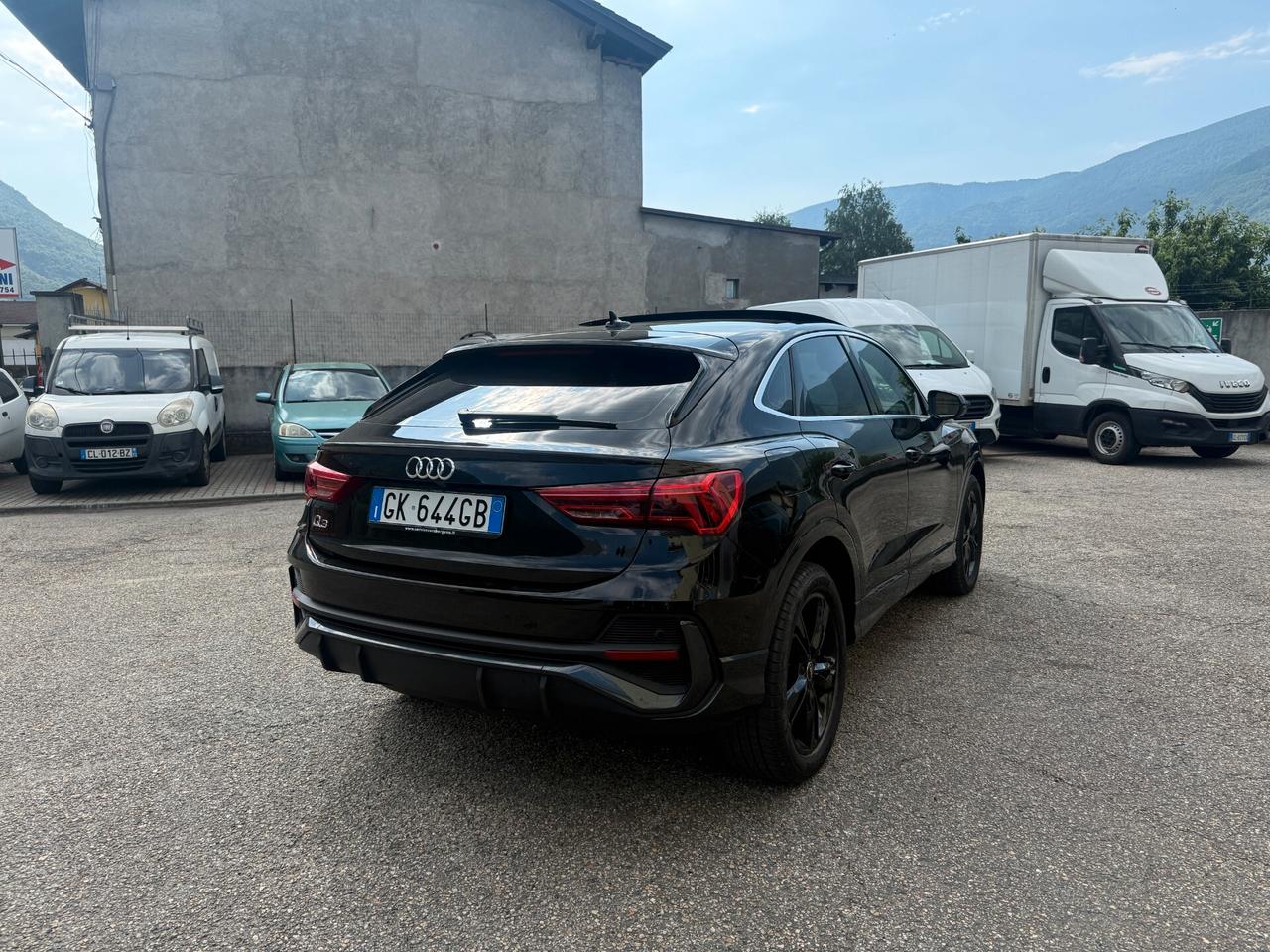 Audi Q3 45 TFSI e S tronic line edition