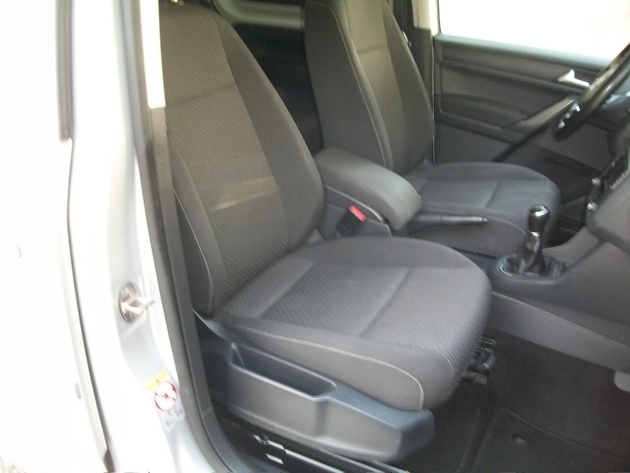 Volkswagen Caddy 1.4 TGI DSG Comfortline Maxi N 7 POSTI A SEDERE GARANZIA UN ANNO