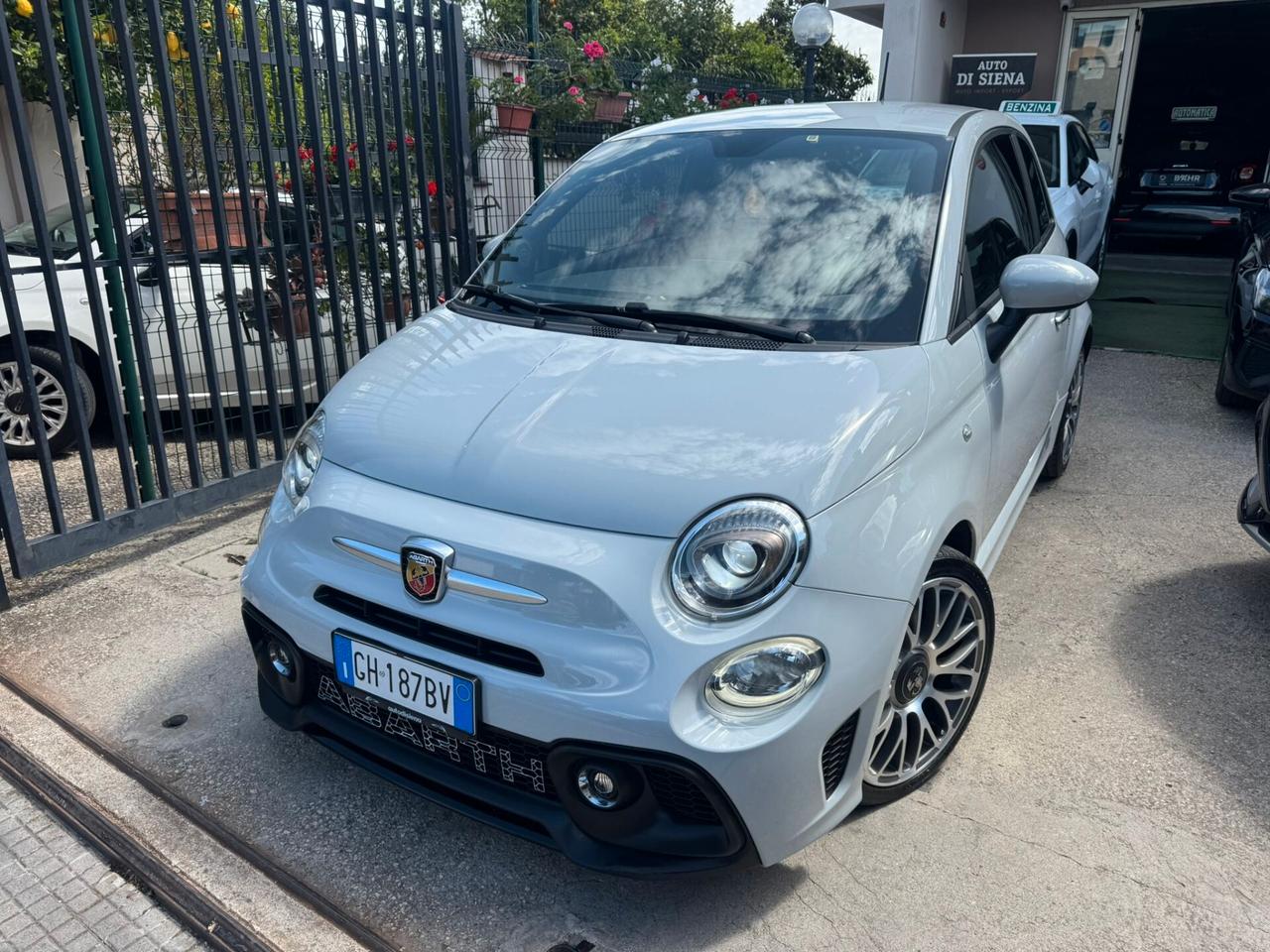 Abarth 595 1.4 Turbo T-Jet 145 CV special pedal comander