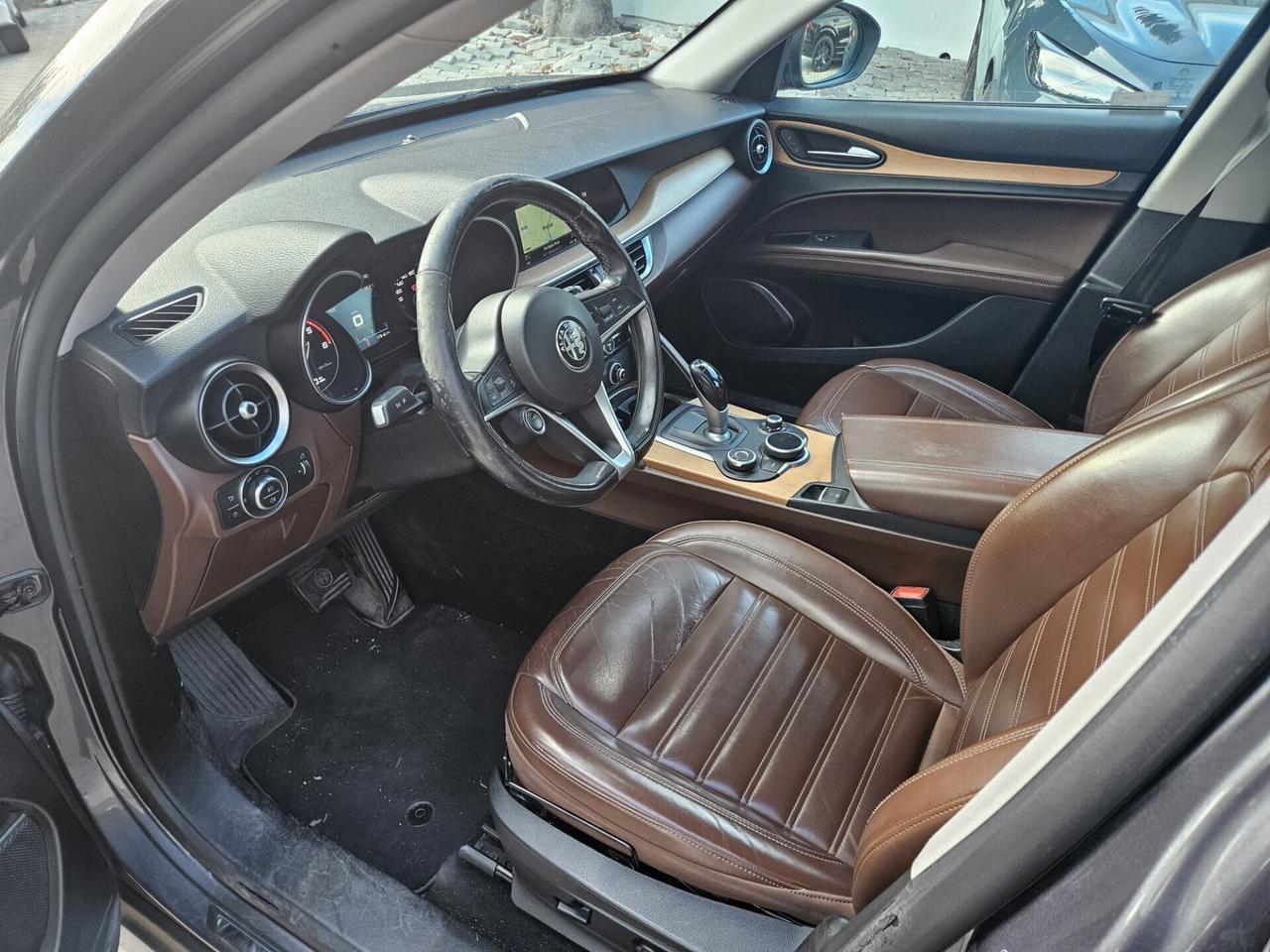 Alfa Romeo Stelvio 2.2 Turbodiesel 210 CV AT8 Q4 Super
