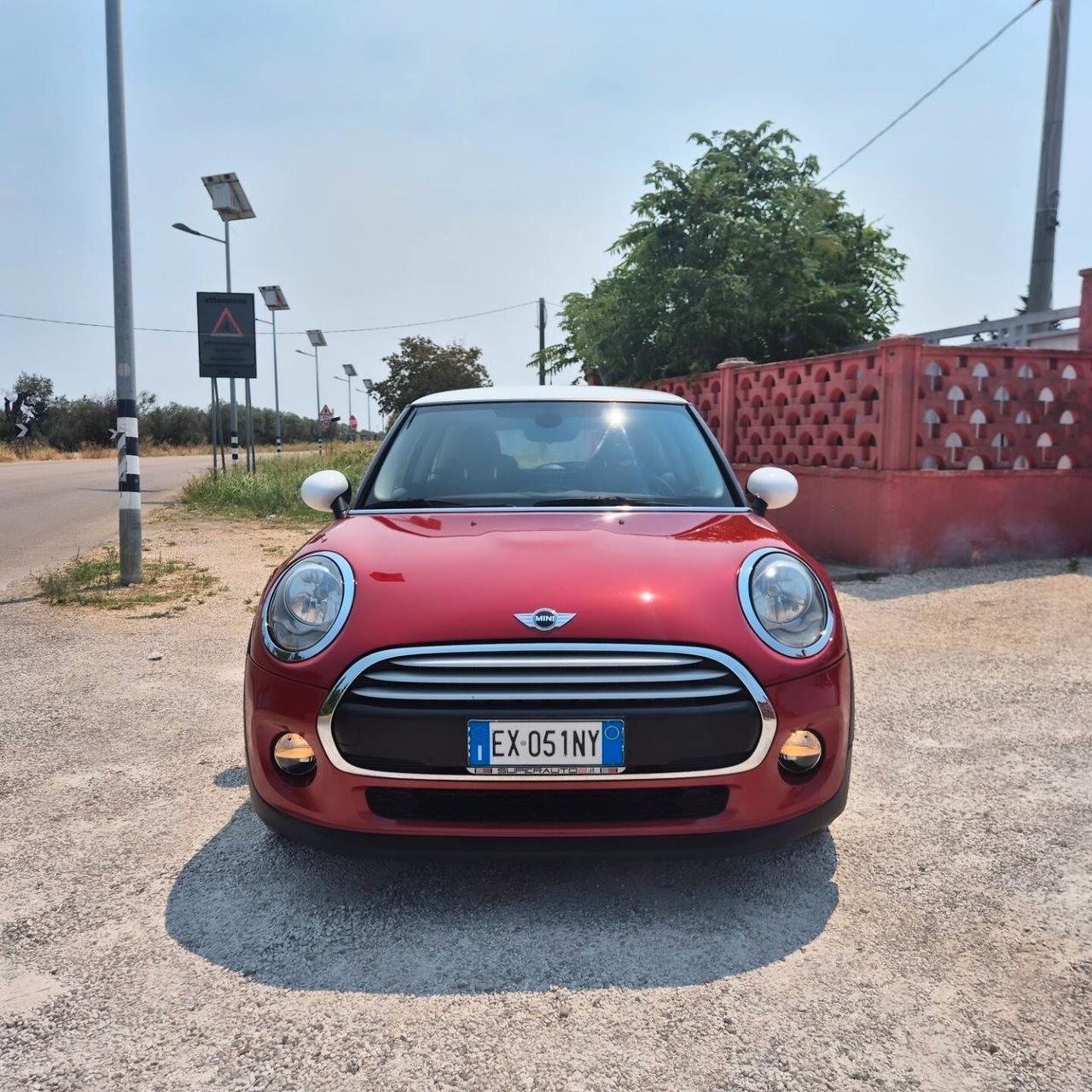 Mini 1.5 Cooper D 126.000 Km