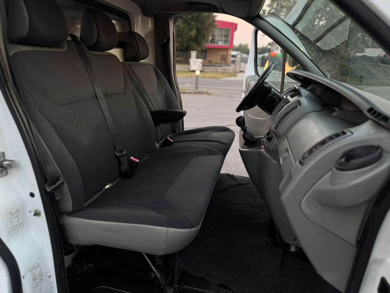 Opel Vivaro 27 2.0 CDTI PC-TN Tour Cosmo