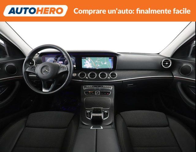 MERCEDES-BENZ E 220 d 4Matic Auto AMG Line