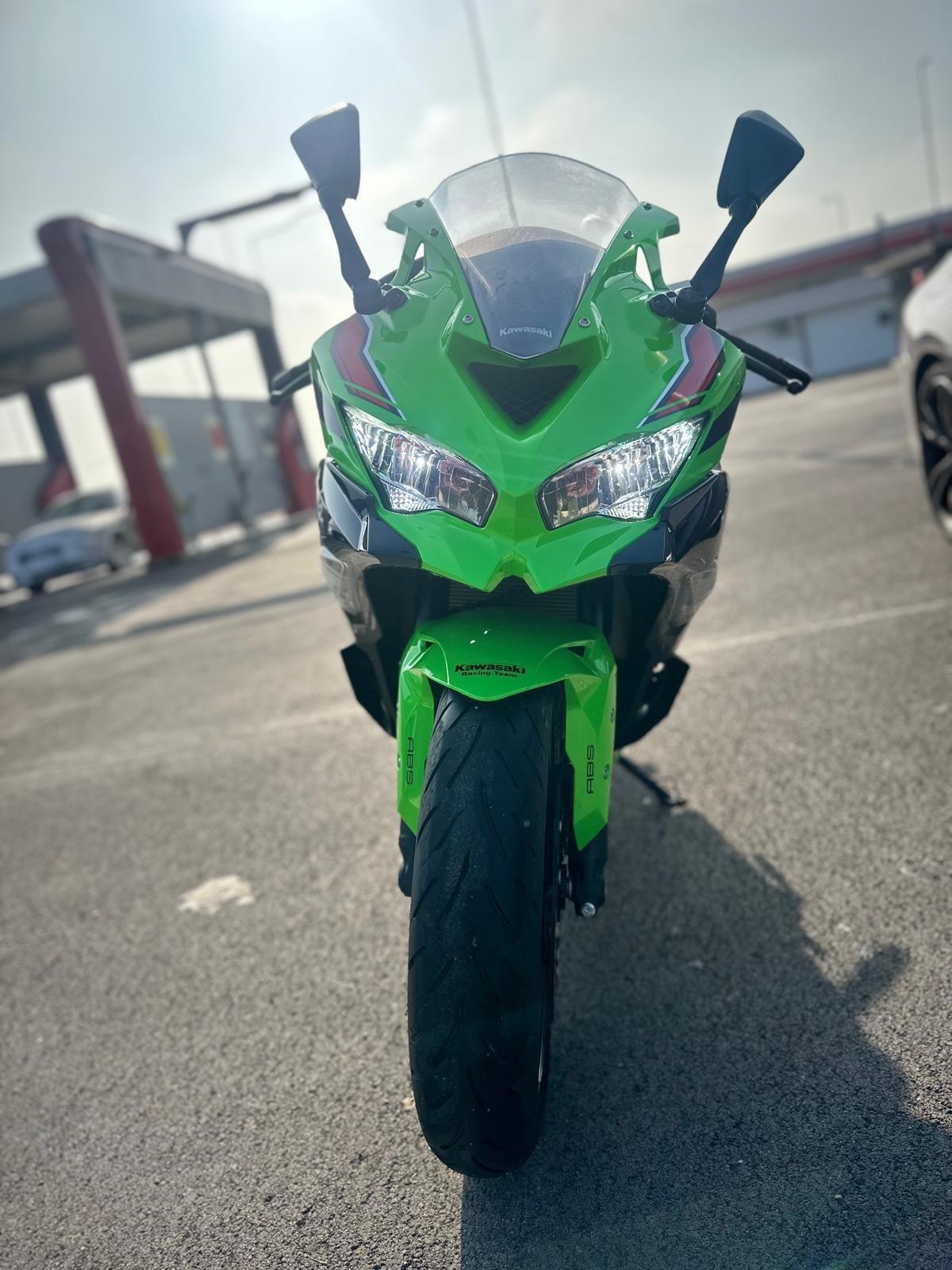 Kawasaki Ninja 400 rr