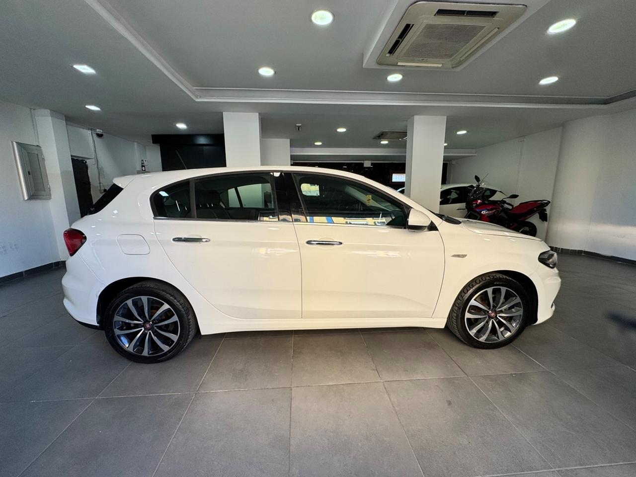 Fiat Tipo 1.4 5 porte Lounge