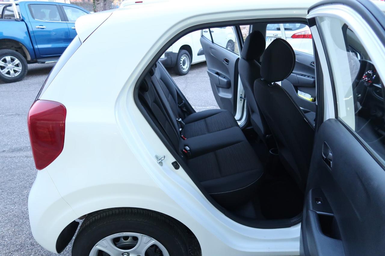 Kia Picanto 1.0 12V 5 porte Urban