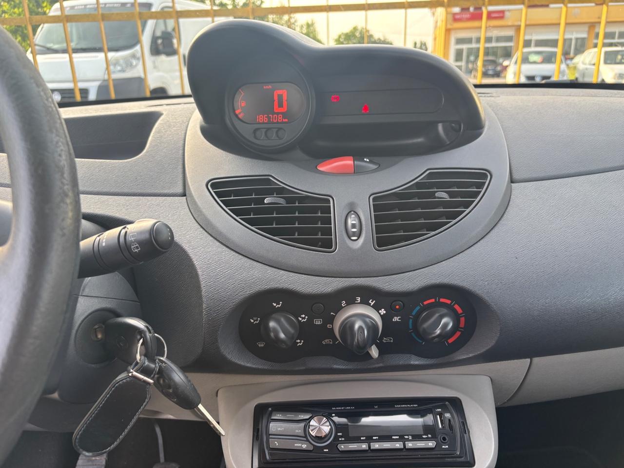 Renault Twingo 1.2 16V Dynamique