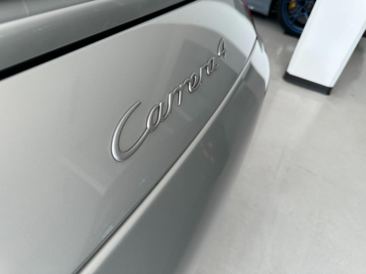 Porsche 911 Carrera 4 Coupé