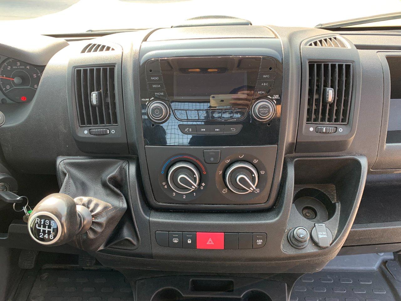 PEUGEOT Boxer Ribaltabile Trilaterale Cassone Fisso