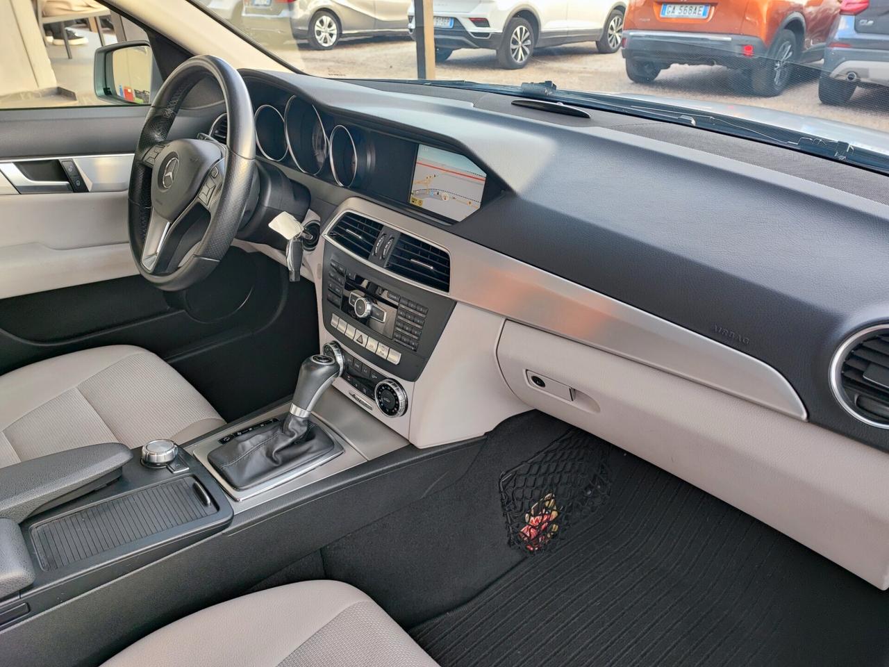 Mercedes-benz C 250 CDI S.W. Avantgarde PARI AL NUOVO