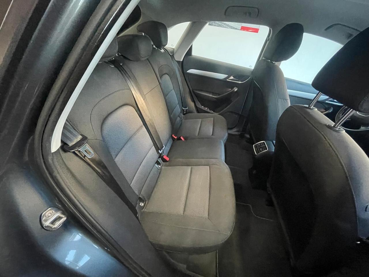 Audi Q3 2.0 TDI 150 CV S line