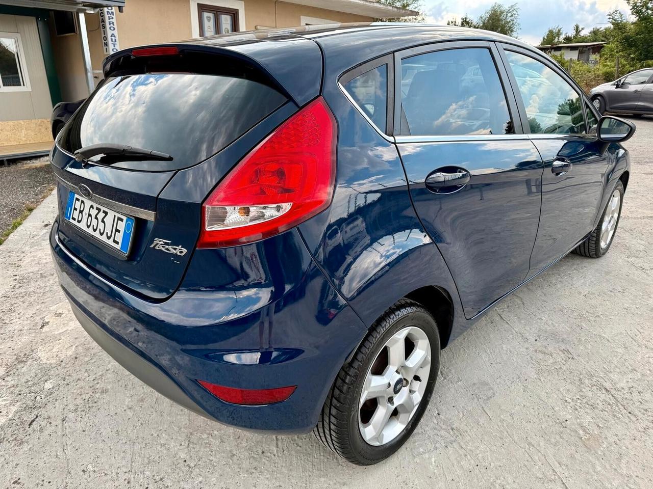 Ford Fiesta 1.4 5 porte Bz.- GPL Titanium